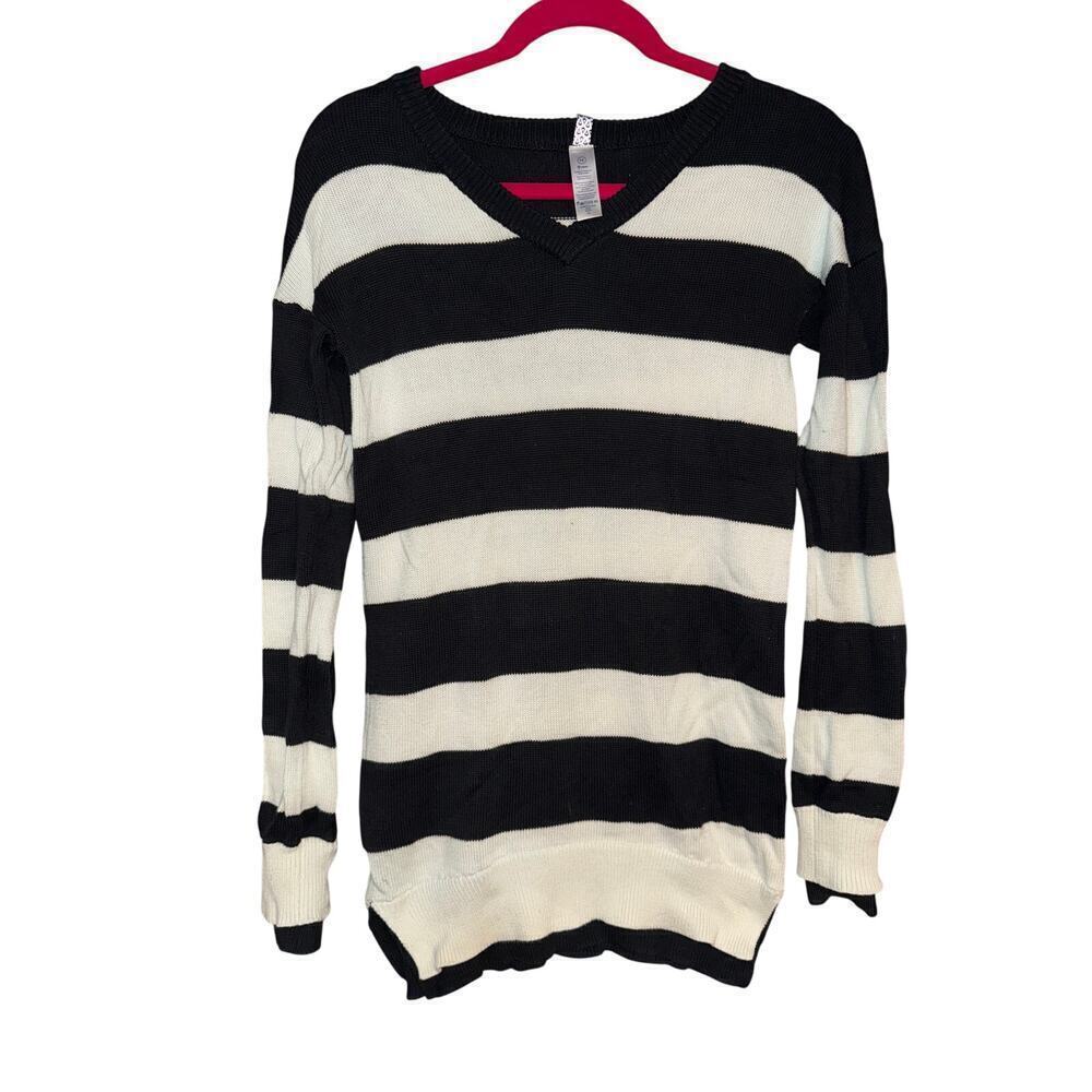 IVIVVA BY LULULEMON long sweater/sweater dress size 14